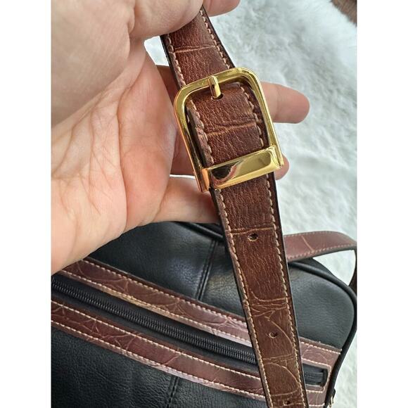 Vintage Cabin Creek Leather Crossbody Bag, 1980's Handbag, Vintage Crossbody Bag - Picture 10 of 15